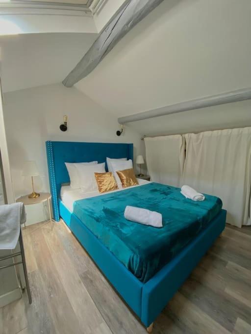 Loft Evasion - Terrasse & Garage Proche Centre Holiday home *