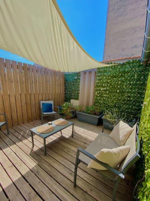 Holiday home Loft Evasion - Terrasse & Garage Proche Centre